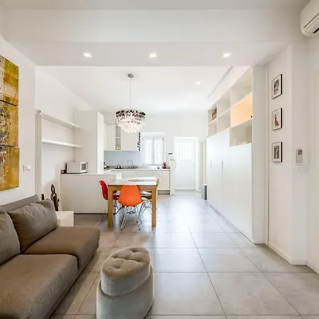 The Garibaldi Apartman *