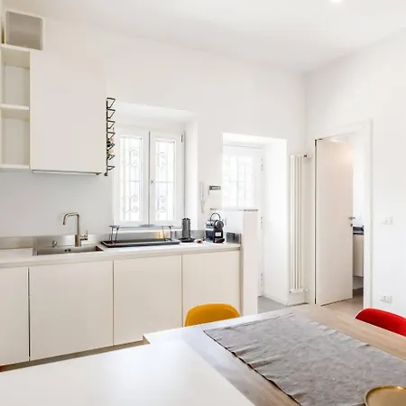 The Garibaldi 公寓 *